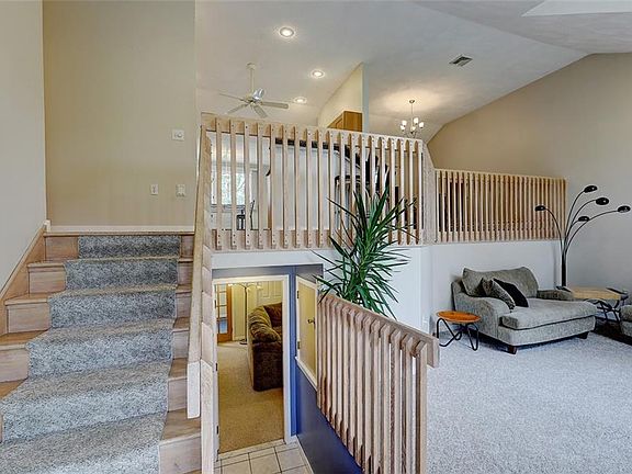 2nd image of 144 Hillcrest Dr N