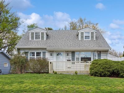 922 E Seerley Blvd, Cedar Falls, IA, 50613
