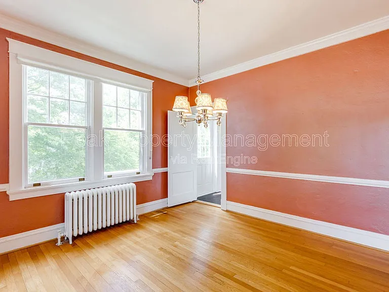 1404 Wilmington Ave W #B — Photo 10