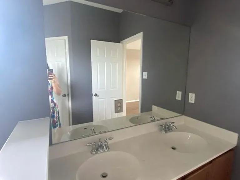 154 Picadilly Dr — Photo 16