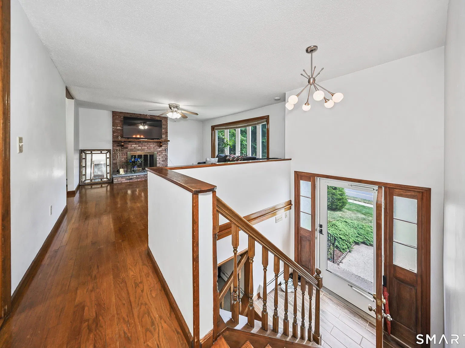 3 bed, 2.5 bath, 1632 sqft, $3,200 — Photo 3