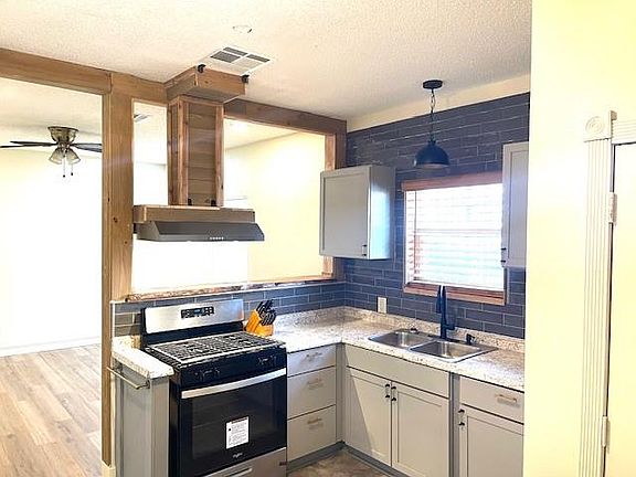 5th image of 1563 Lafreniere St