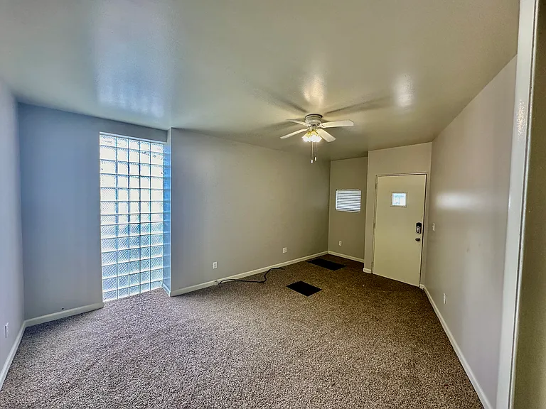 5200 Hunter Ave #1 — Photo 16