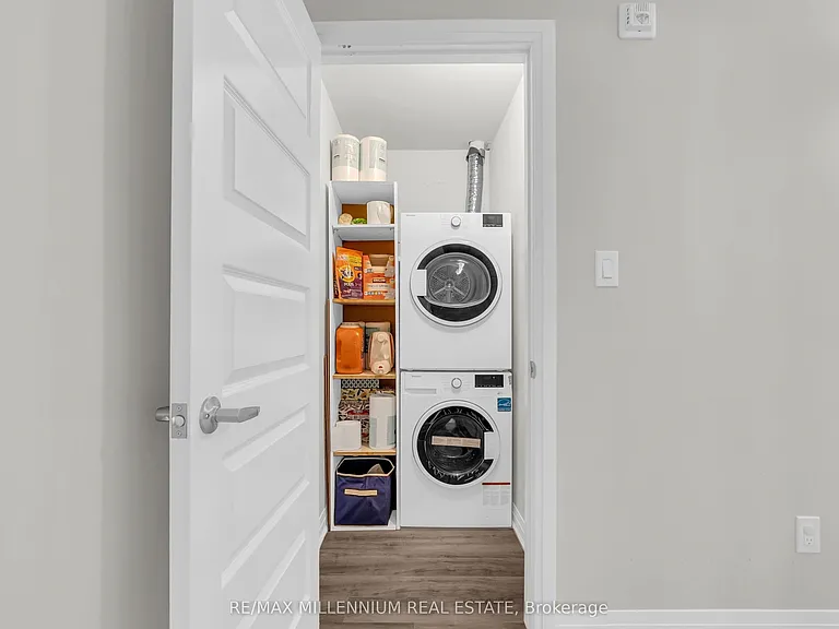 610 Farmstead Dr #220 — Photo 15
