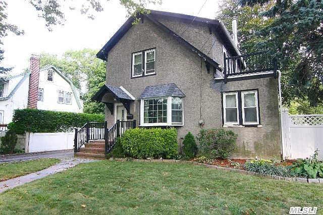 1st image of 1853 Harte St