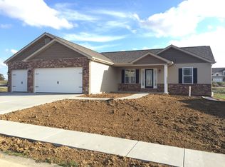 820 Cheshire Dr, Waterloo, IL 62298