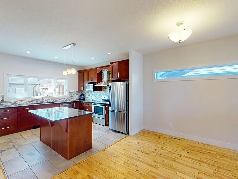 2325 23rd Ave SW — Photo 5