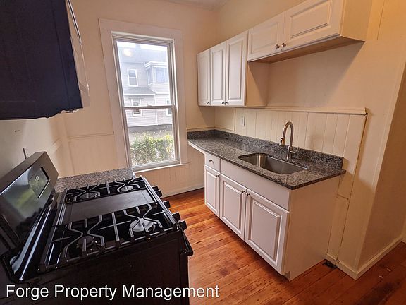 4th image of 26 Hampden St #1RR
