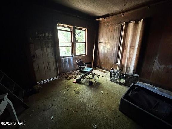 4th image of 1118 1st Ave N