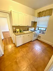 Rented by LRGNY Group, Inc.