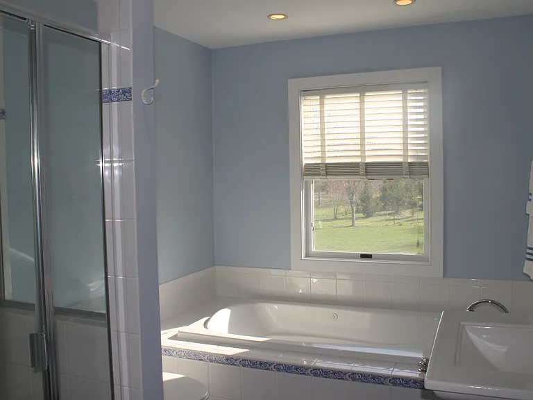 31 Newberry Ln — Photo 15