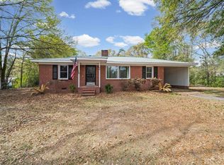 66 Elizabeth St, Camden, SC 29020