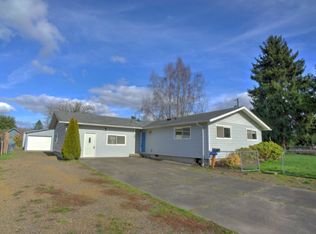 107 Sherwood Ln, Castle Rock, WA 98611