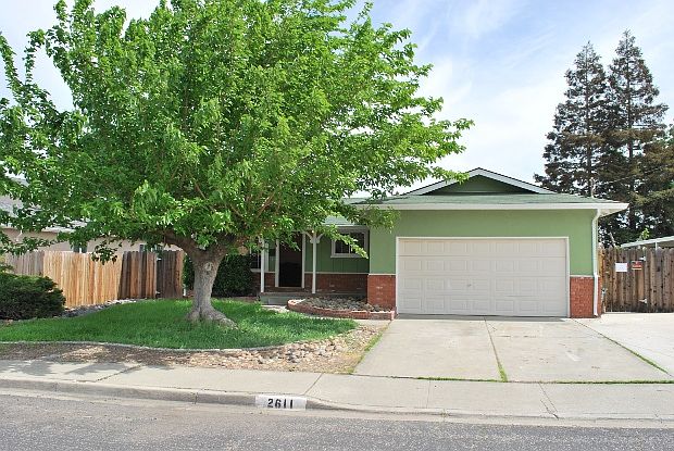 1st image of 2611 Cooper Ct