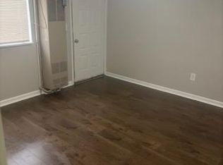 36986 Division Rd APT 6, Richmond, MI 48062