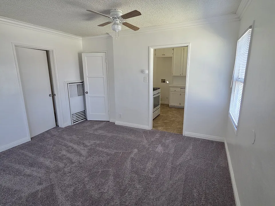 1700 S Crescent Heights Blvd #1704