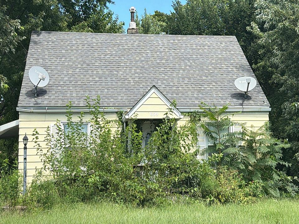 1st image of 609 Caulder Ave