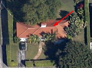 17 NE 88th St, El Portal, FL 33138