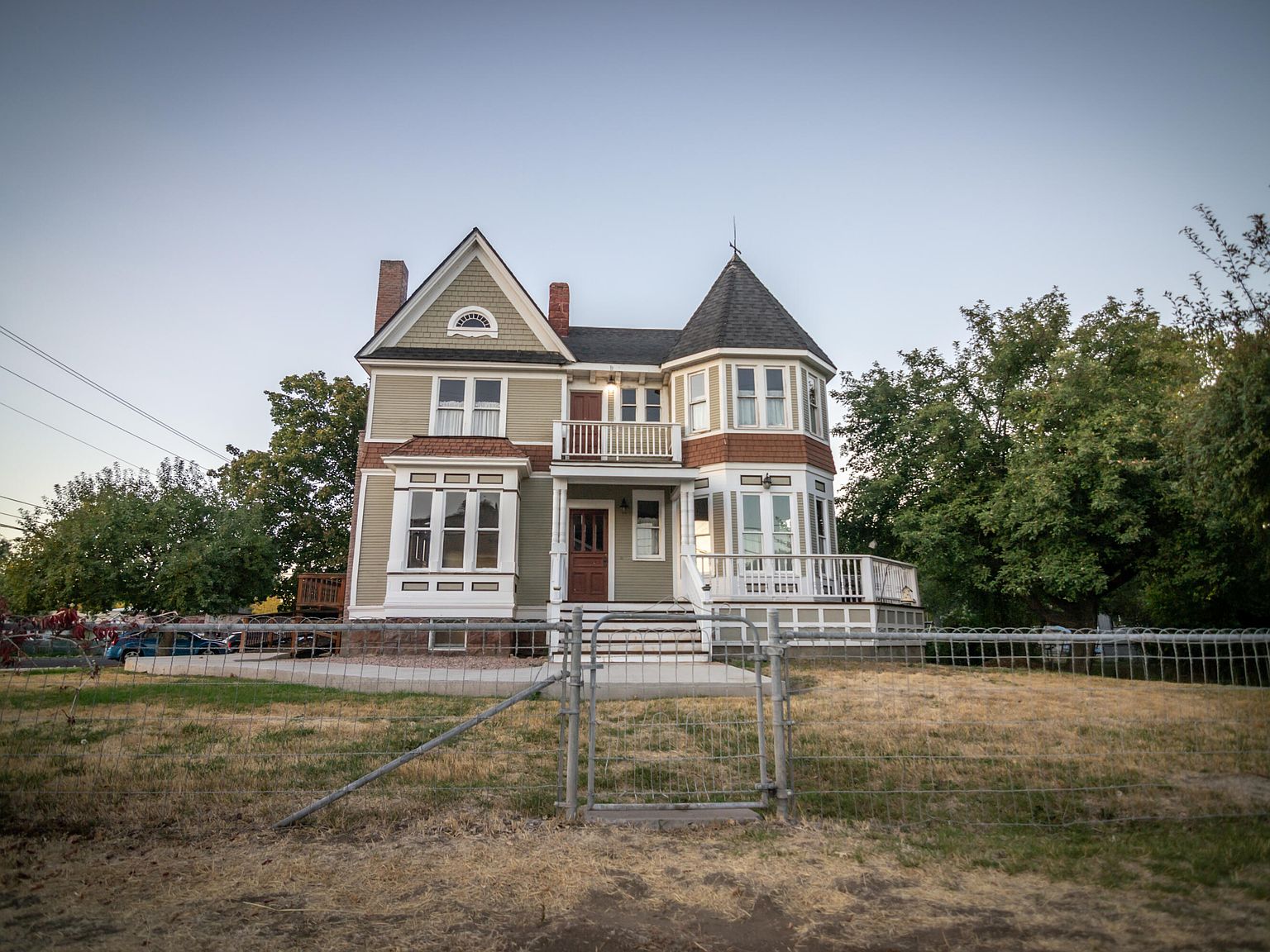 305 NE 7th St, Prineville, OR 97754 MLS 220155510 Zillow