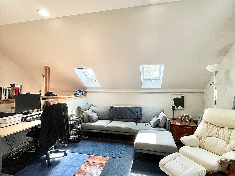 46 Athol St #3 — Photo 8