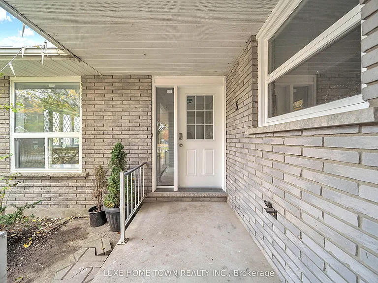 5 Centennial Dr — Photo 5
