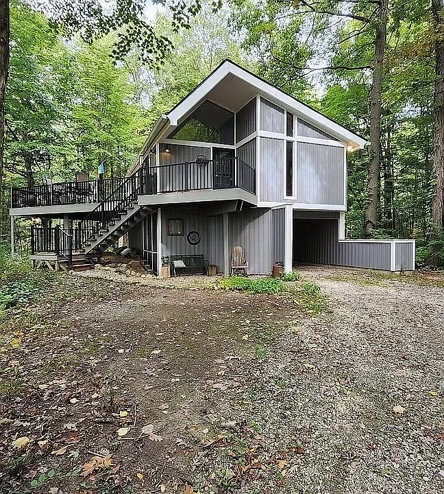 2594 W Arbor Rd