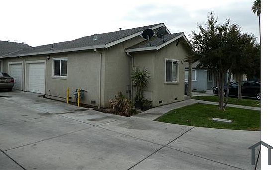 4th image of 550 Lewis St