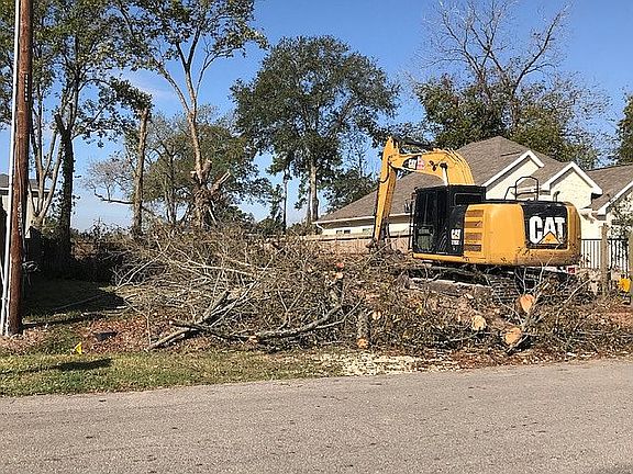 2nd image of 5627 Bertellis Ln