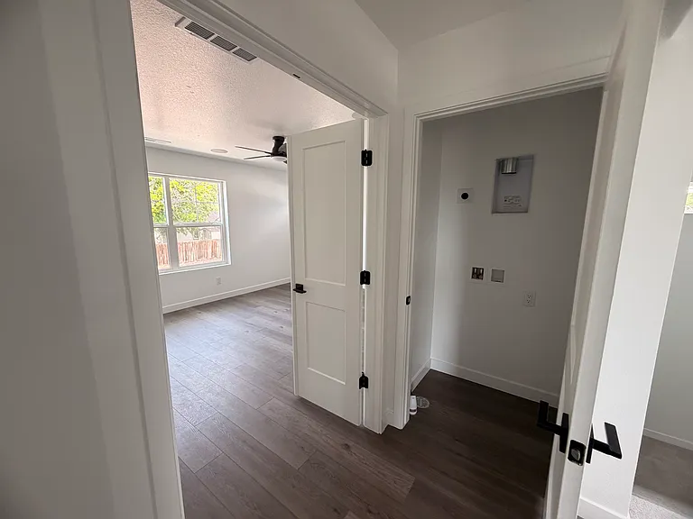4500 S Delaware St — Photo 24