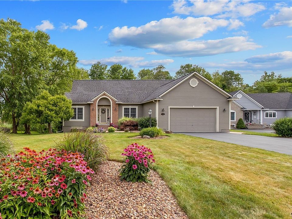1st image of 8405 Filaree Cir