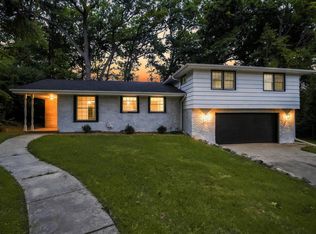12246 W Euclid AVENUE, West Allis, WI 53227