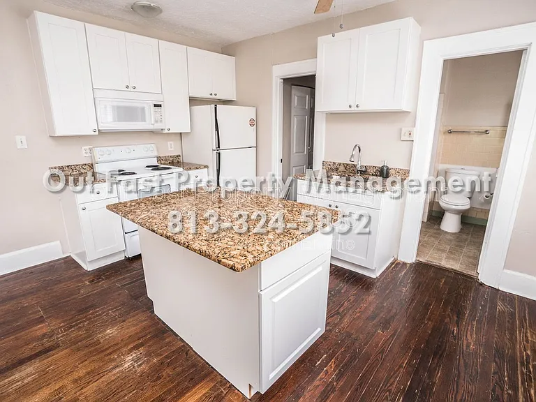 549 2nd St N #3 — Photo 7