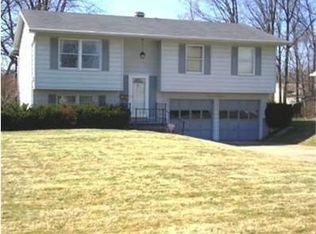 4783 Pine Trace St, Austintown, OH