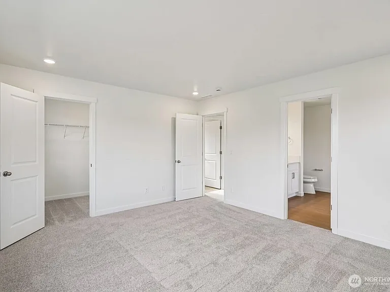 4610 87th Ave NE — Photo 11