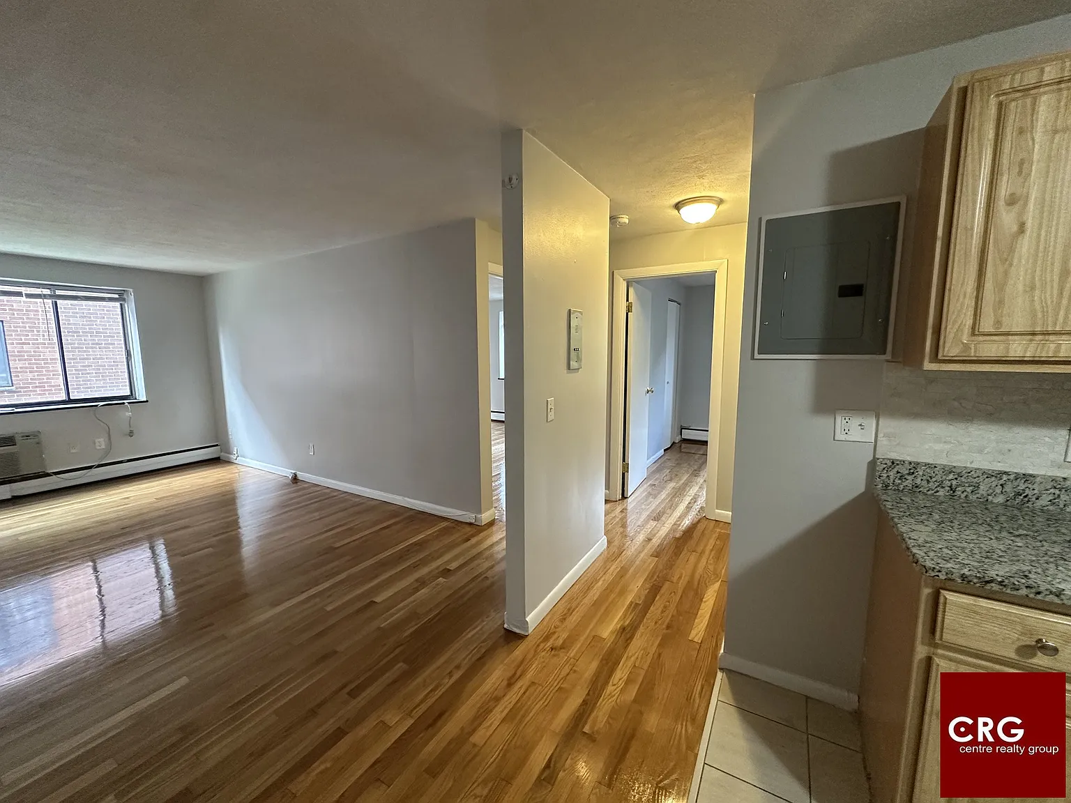 2 bed, 1.0 bath, $3,500 — Photo 4