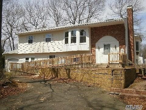 1st image of 5 Lincoln Pl