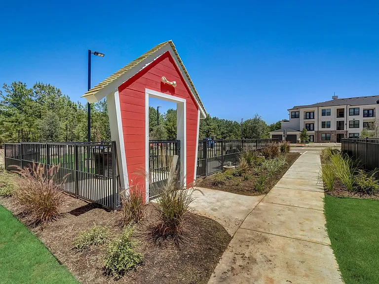 51-web-or-mls-Central Pine St-051
