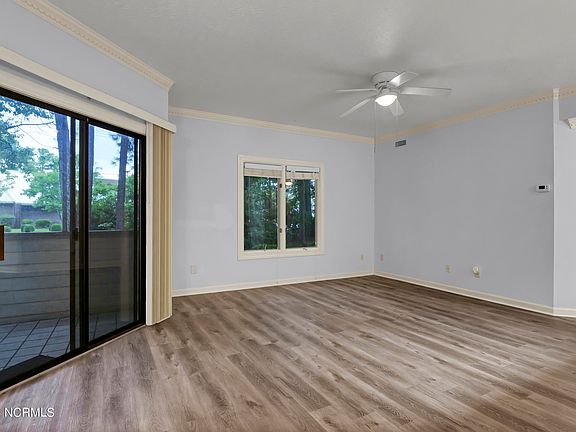 4th image of 115 Longstreet Dr APT 101