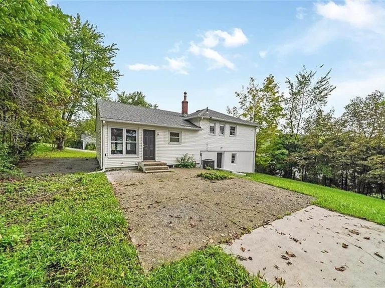 3 Mid Oaks Dr — Photo 17