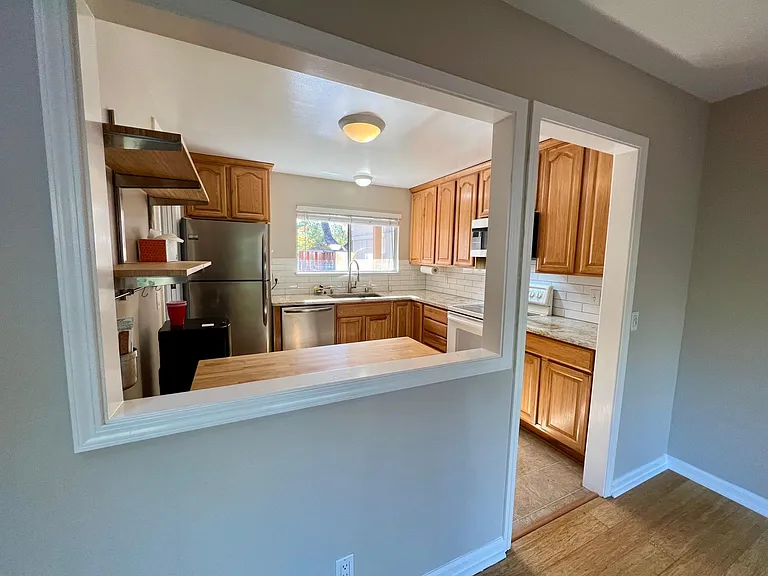 248 Pine Wood Ln — Photo 7