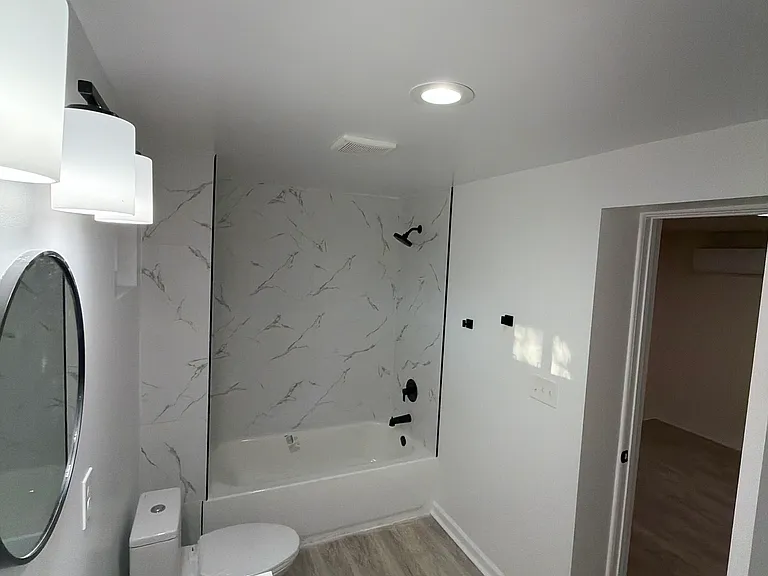 532 W 4th Ave — Photo 15