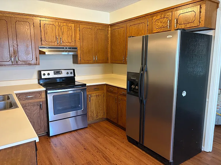 1823 Pluto Dr — Photo 3