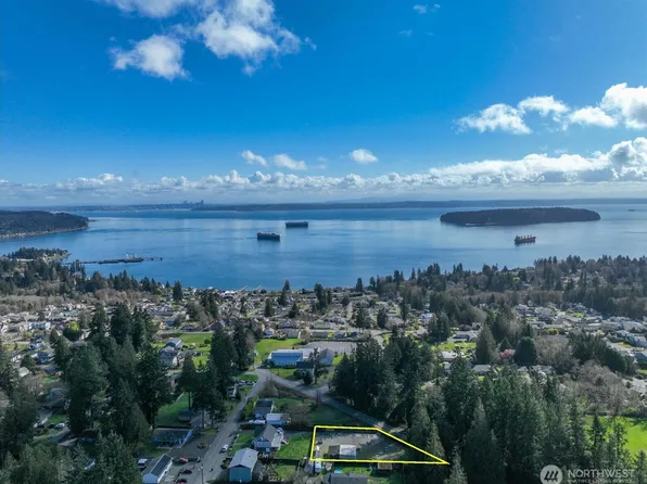 7317 E Chester Road, Port Orchard, WA 98366