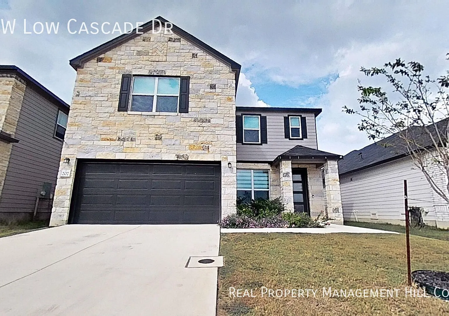 3 Bed 2.5 Bath New Build with Kitchen Island, Spacious Backyard, and Private Lake Access — Photo 1