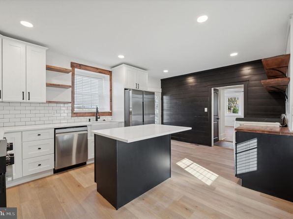 503 N Bethlehem Pike #A