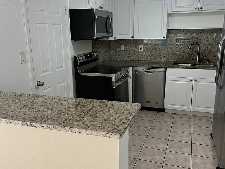 401 Barlow Ave #63 — Photo 5