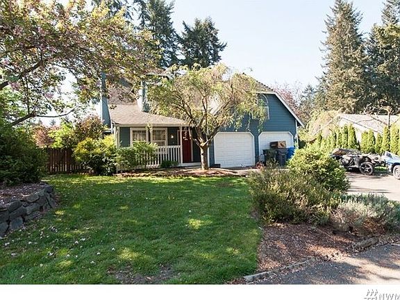 3rd image of 7902 189th Street Ct E