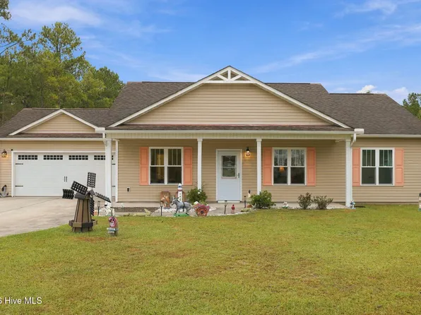337 Folkstone Road, Holly Ridge, NC 28445