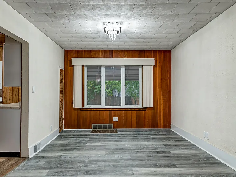 53 Bickford Ave — Photo 25