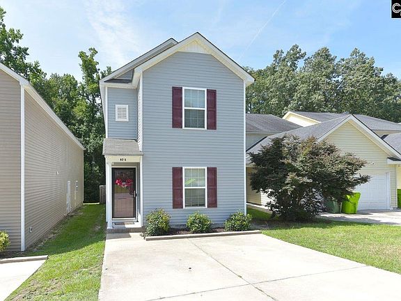 2nd image of 97B Winterberry Ln